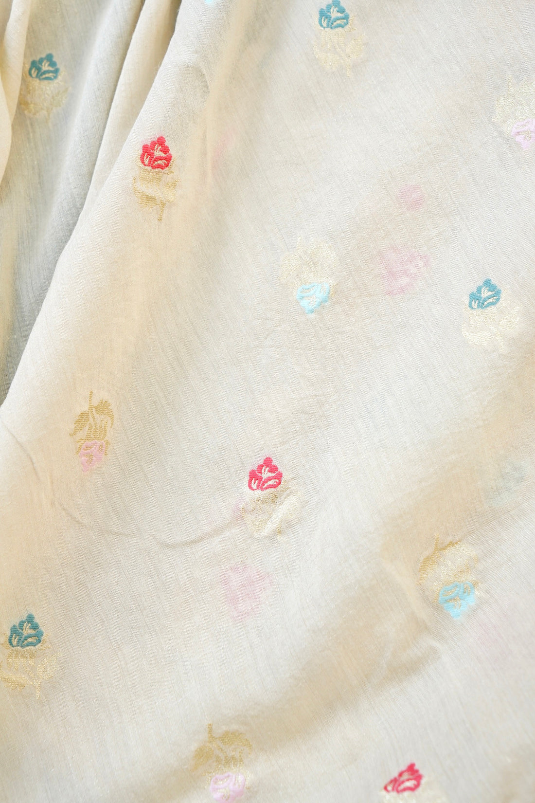 Moonga Silk Handloom Banarasi Dyeable Suit Fabric