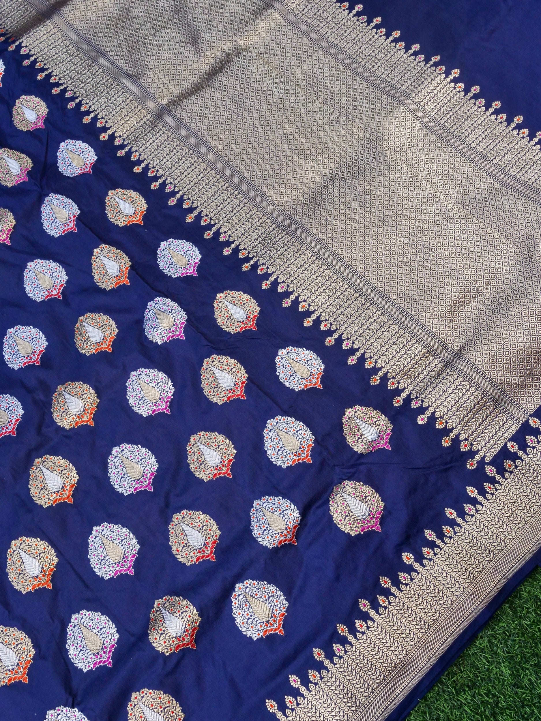 Banarasi Handwoven Katan SIlk Kadwa Mor Saree