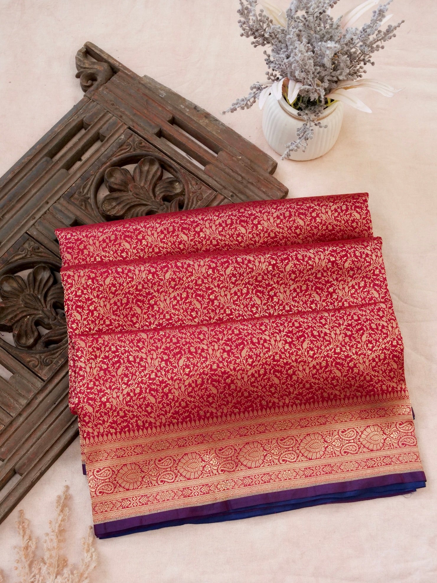 Handloom Banarasi Katan Silk Zari Tanchoi Saree