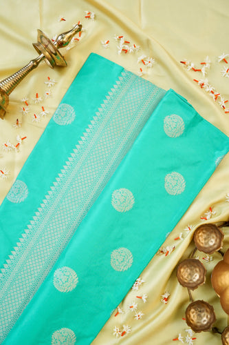 Handloom Banarasi Pure Katan Silk Kadwa Saree