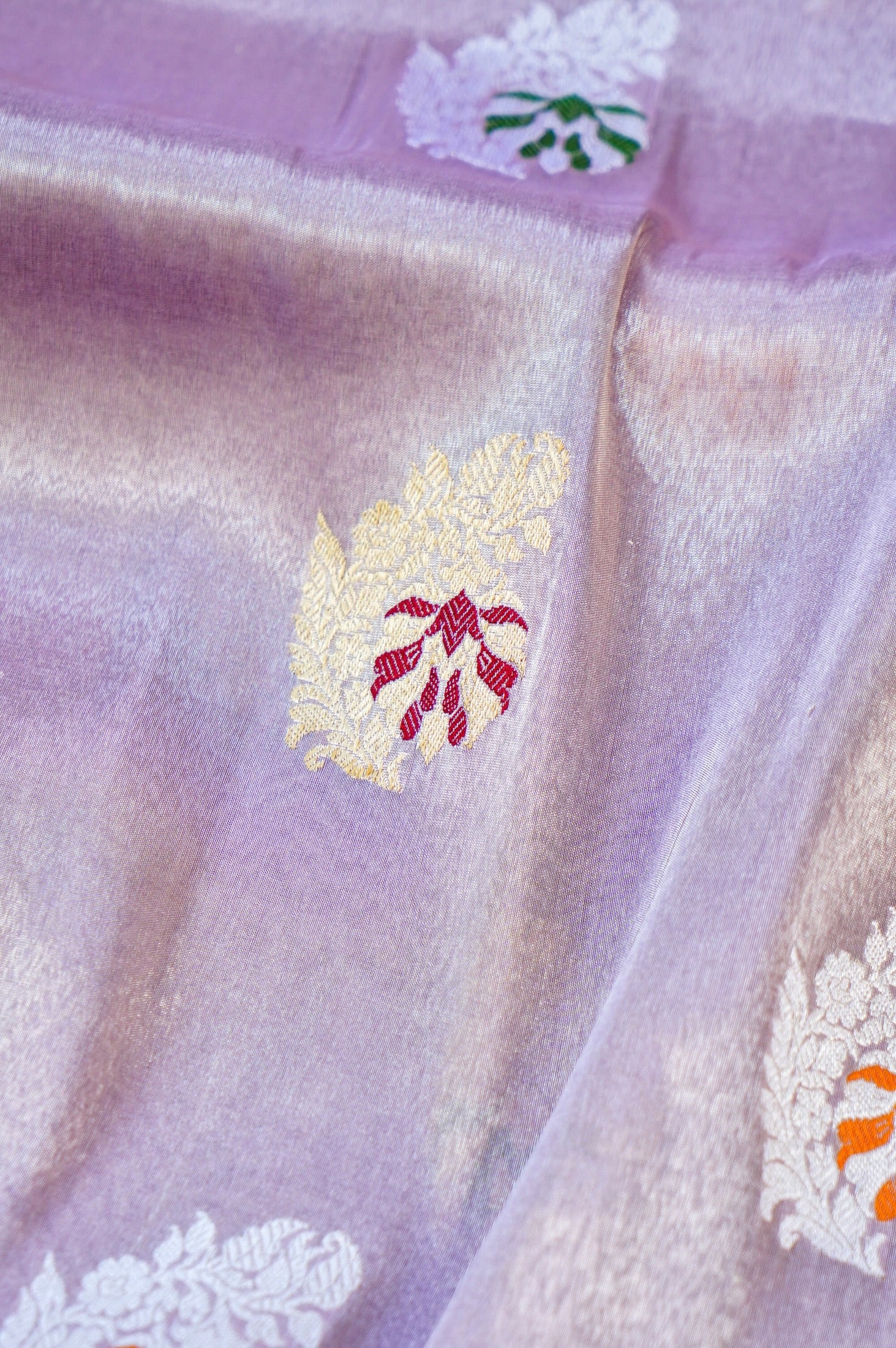Handloom Banarasi Pure Silk Tissue Kadwa Saree