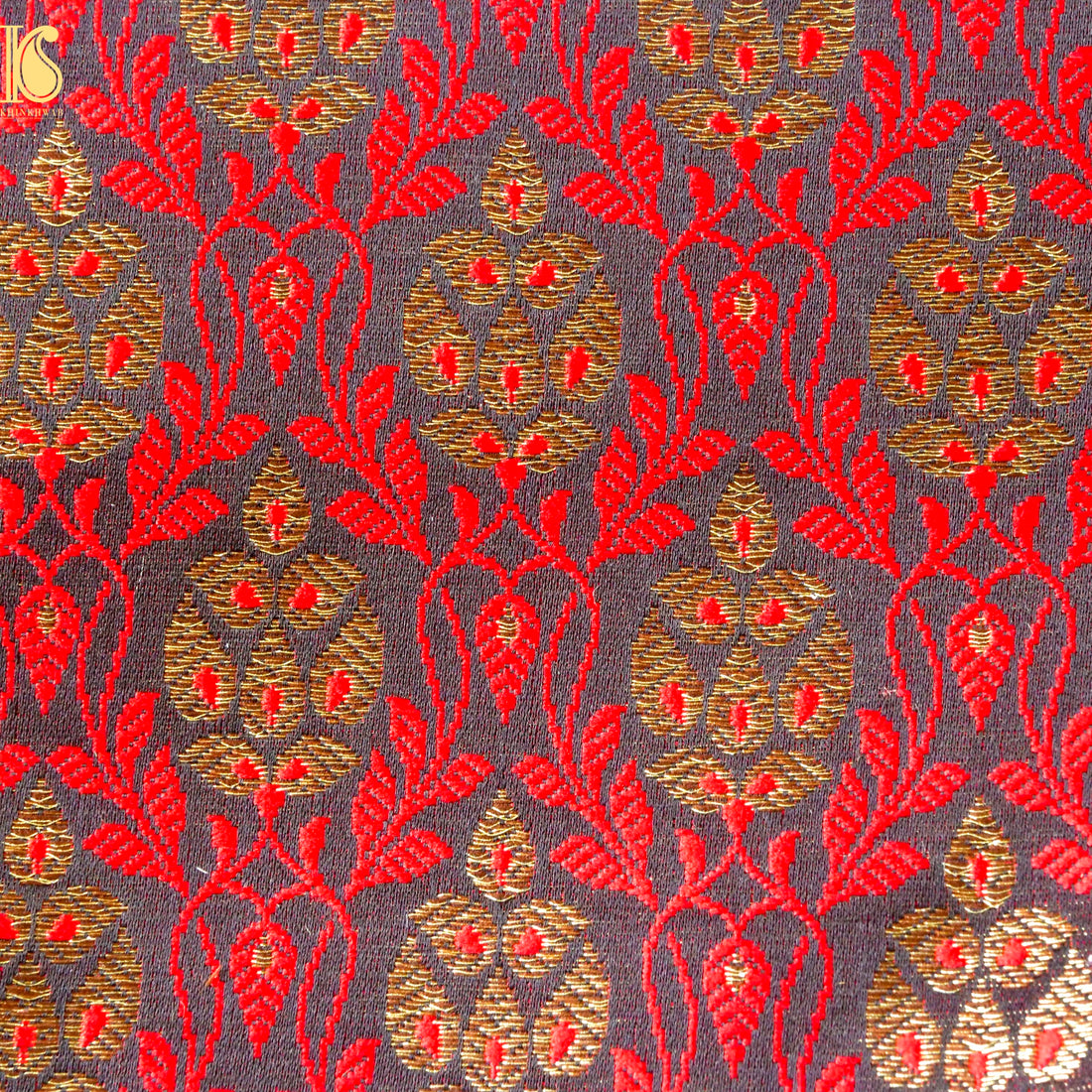 Banarasi Semi Silk Fabric Jacquard Weaving