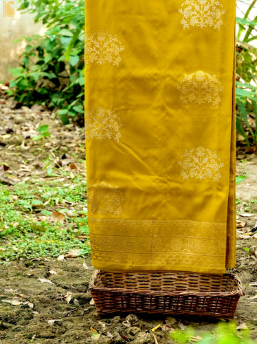 Handwoven Pure Sateen Silk Kadwa Banarasi Saree