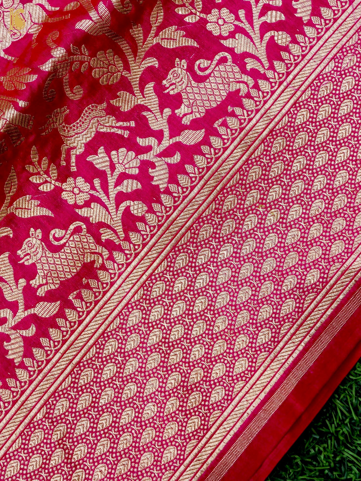Handloom Banarasi Katan Silk Shikargah Dupatta