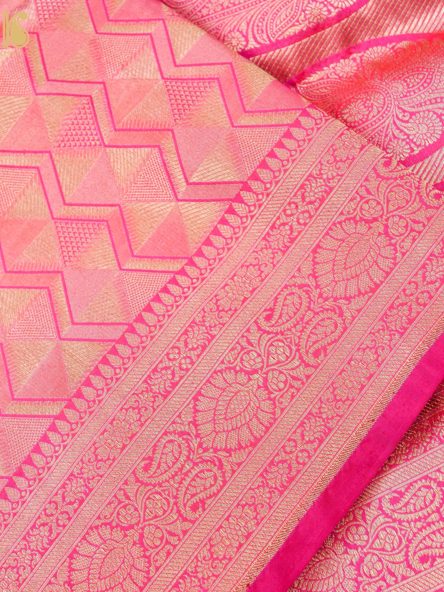 Handloom Banarasi Katan Silk Zari Tanchoi Saree
