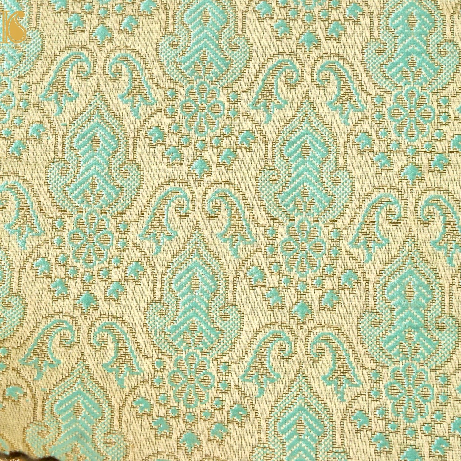 Banarasi Semi Silk Fabric Jacquard Weaving