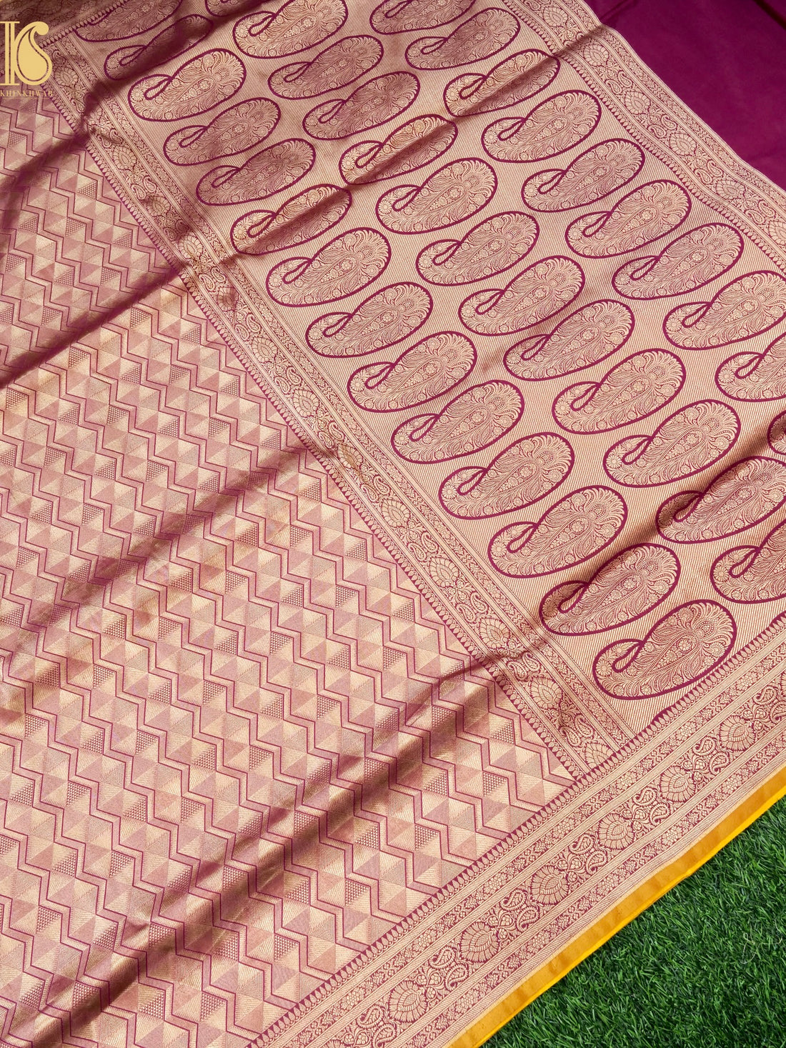 Handloom Banarasi Katan Silk Zari Tanchoi Saree