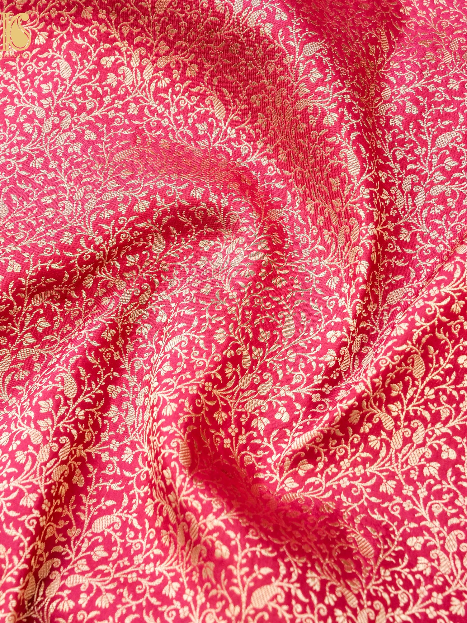 Handloom Banarasi Katan Silk Zari Tanchoi Saree