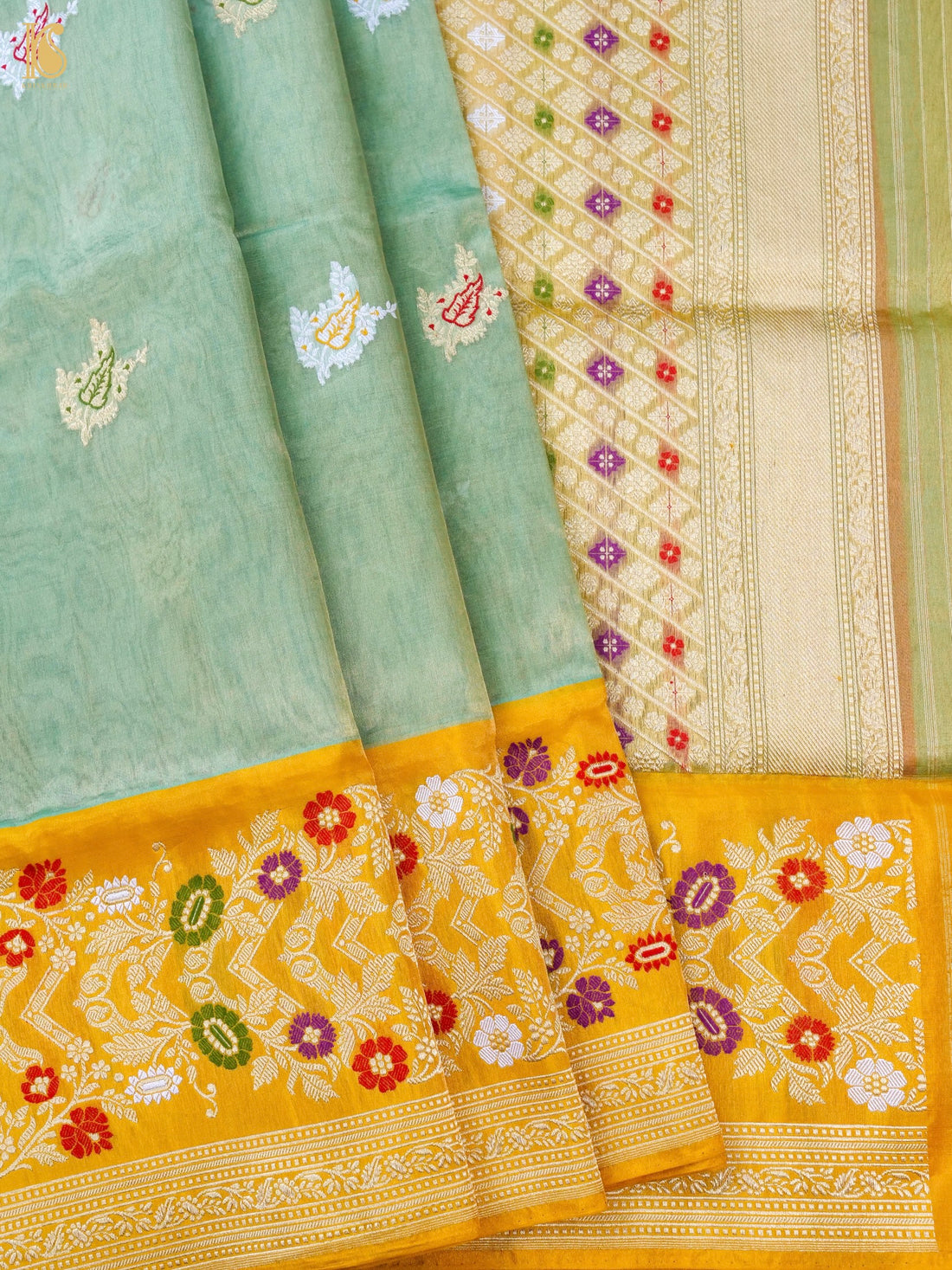 Handloom Banarasi Pure Silk Tissue Kadwa Saree
