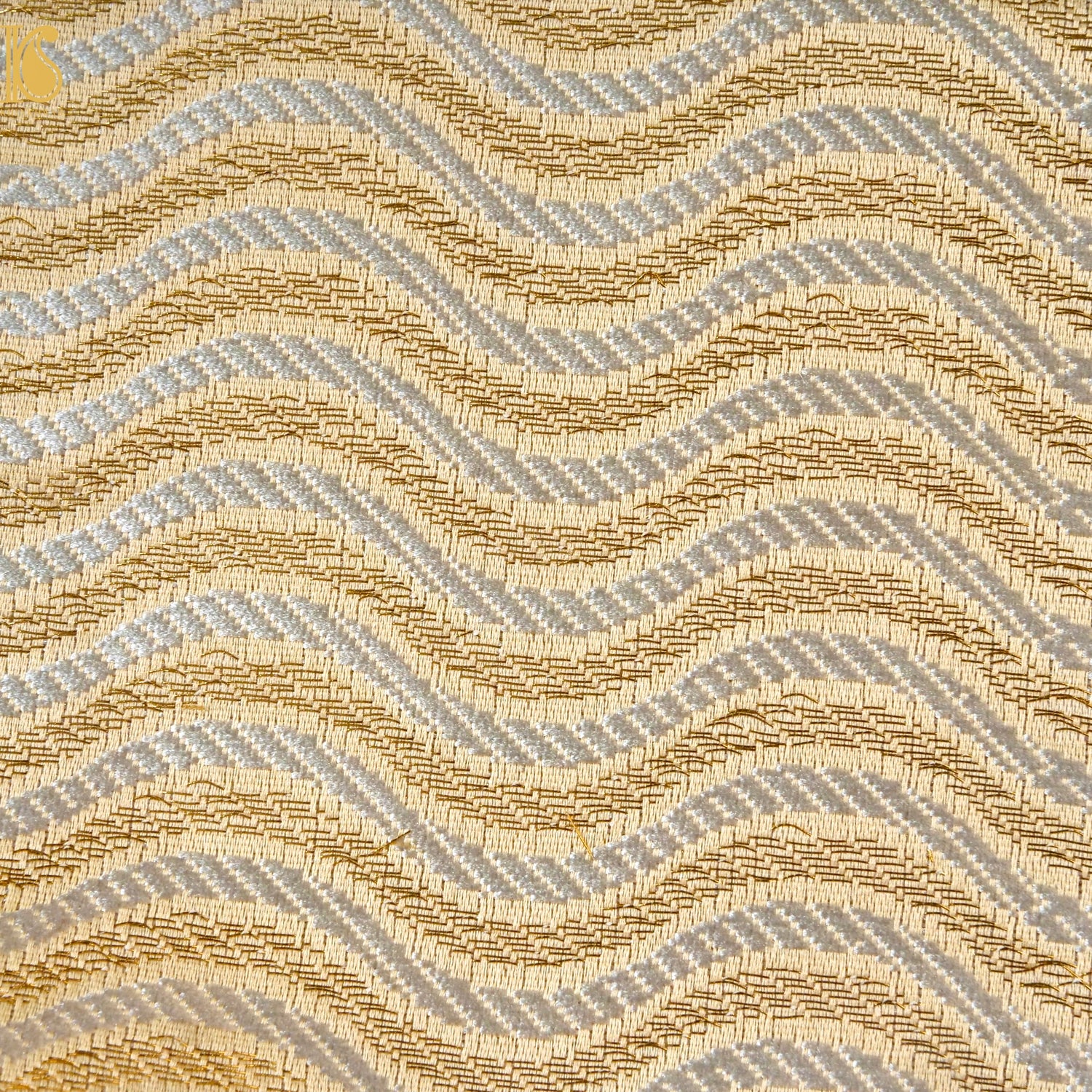 Banarasi Semi Silk Fabric Jacquard Weaving