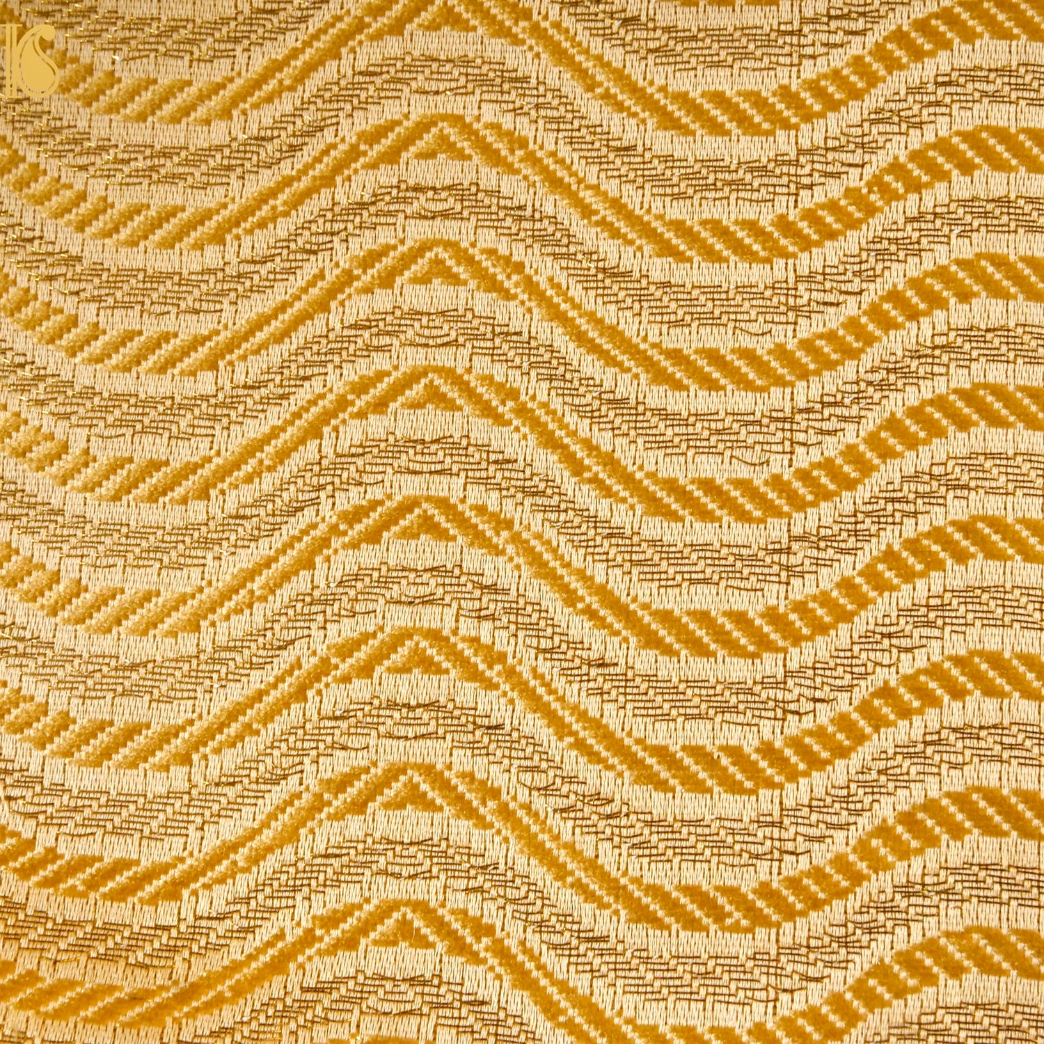 Banarasi Semi Silk Fabric Jacquard Weaving