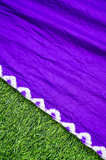 Handwoven Pure Silk Maharani Bandhani Hands Free Saree