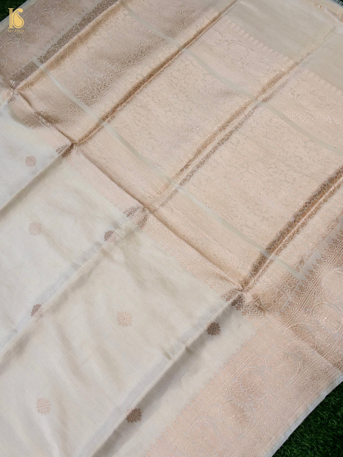 Handloom Banarasi Pure Silk Tissue Kadwa Ektara Saree