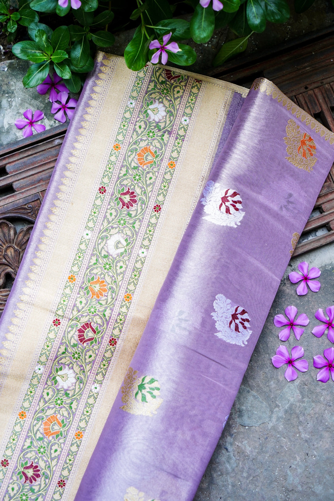 Handloom Banarasi Pure Silk Tissue Kadwa Saree