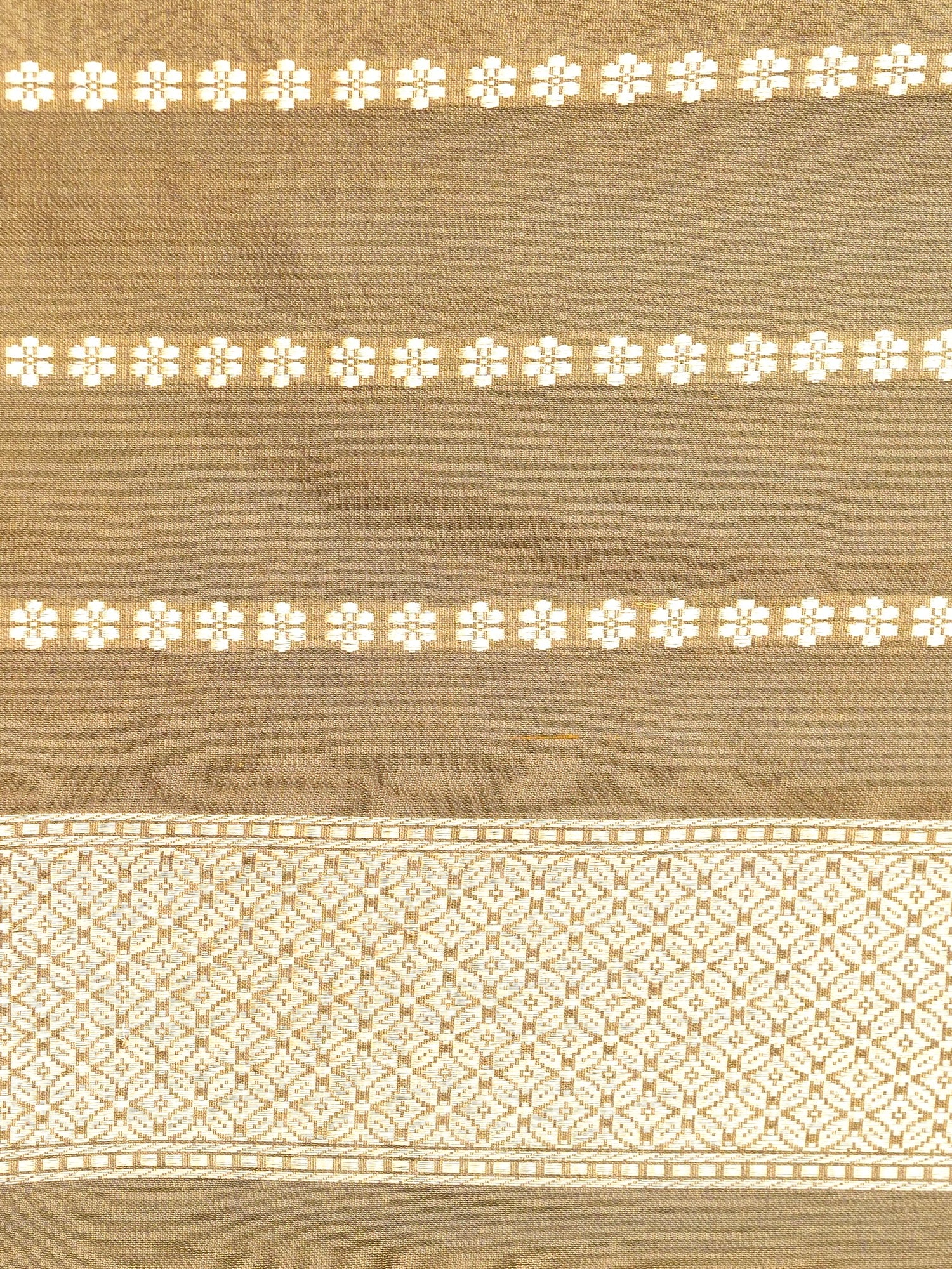 Handloom Banarasi Pure Kora Kadwa Meenakari Saree