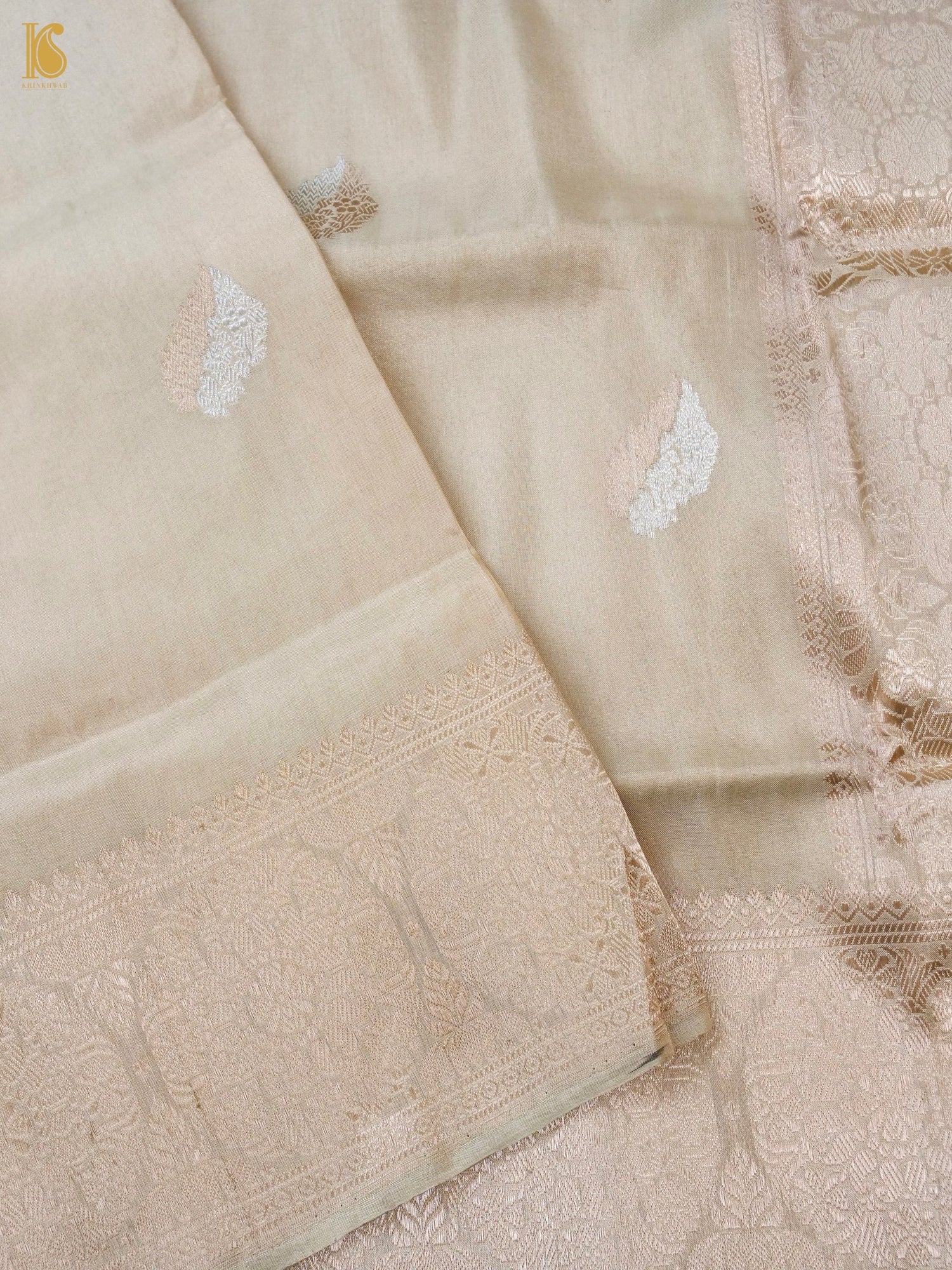 Handloom Banarasi Pure Silk Tissue Kadwa Ektara Saree