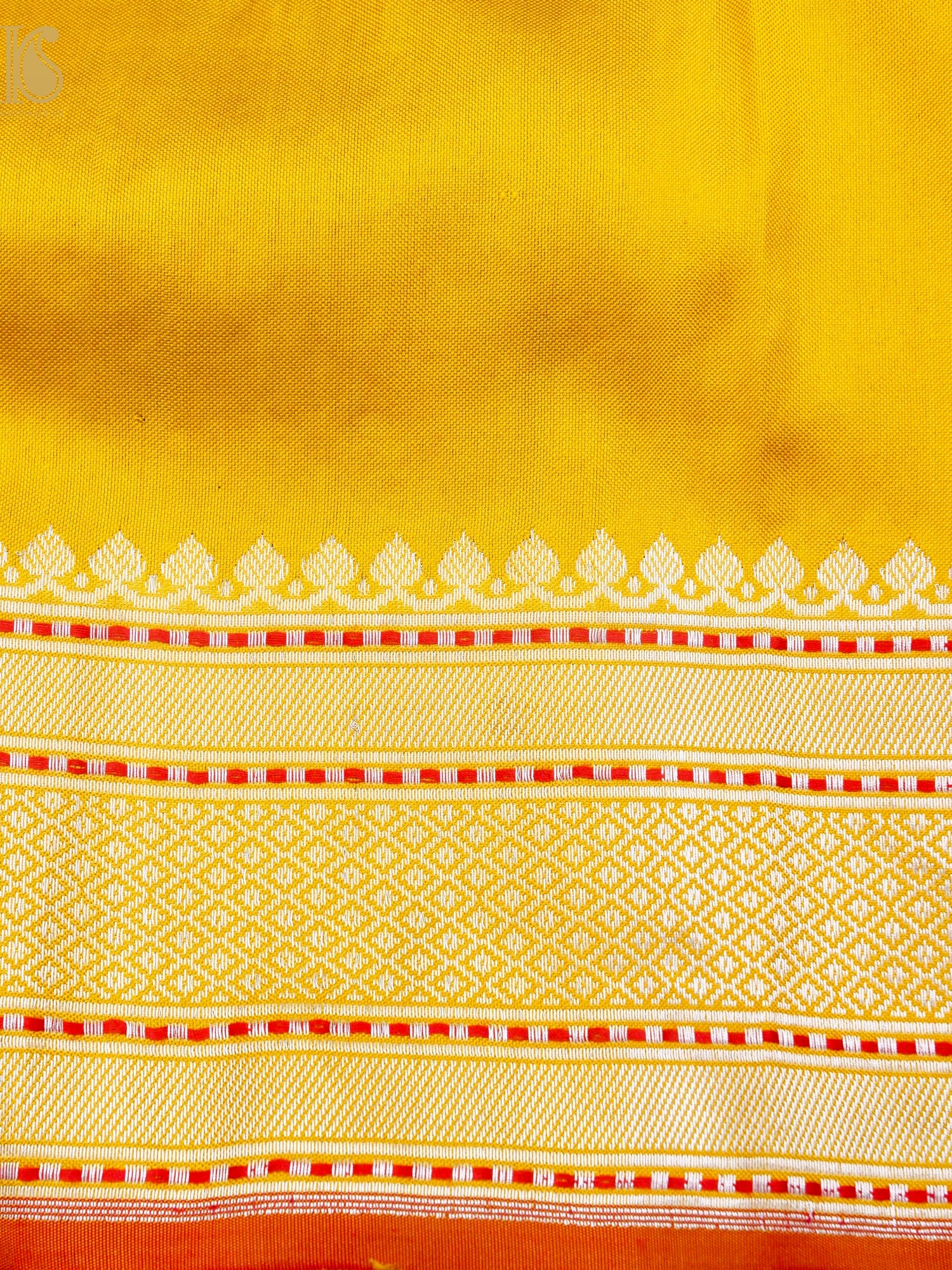 Handloom Banarasi Pure Katan Silk Kadwa Saree