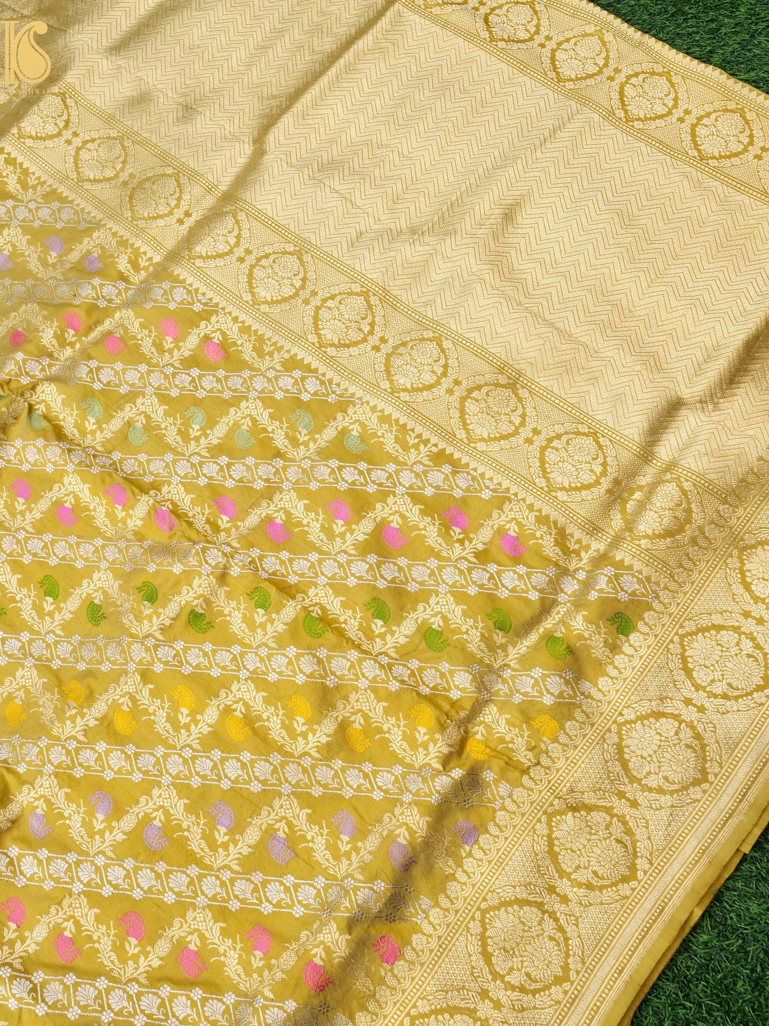 Banarasi Handloom Pure Katan Silk Kadwa Saree