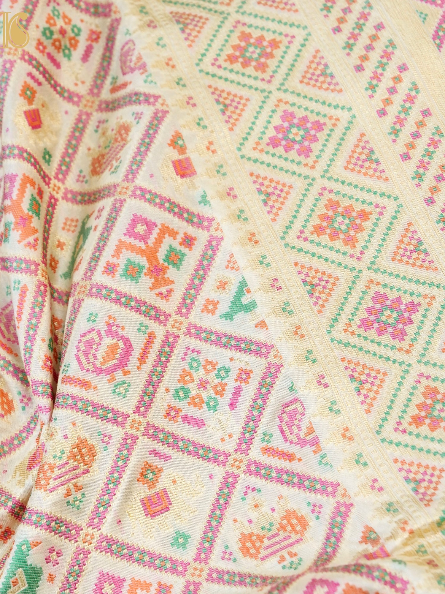 Handwoven Banarasi Katan Silk Patola Saree - Khinkhwab