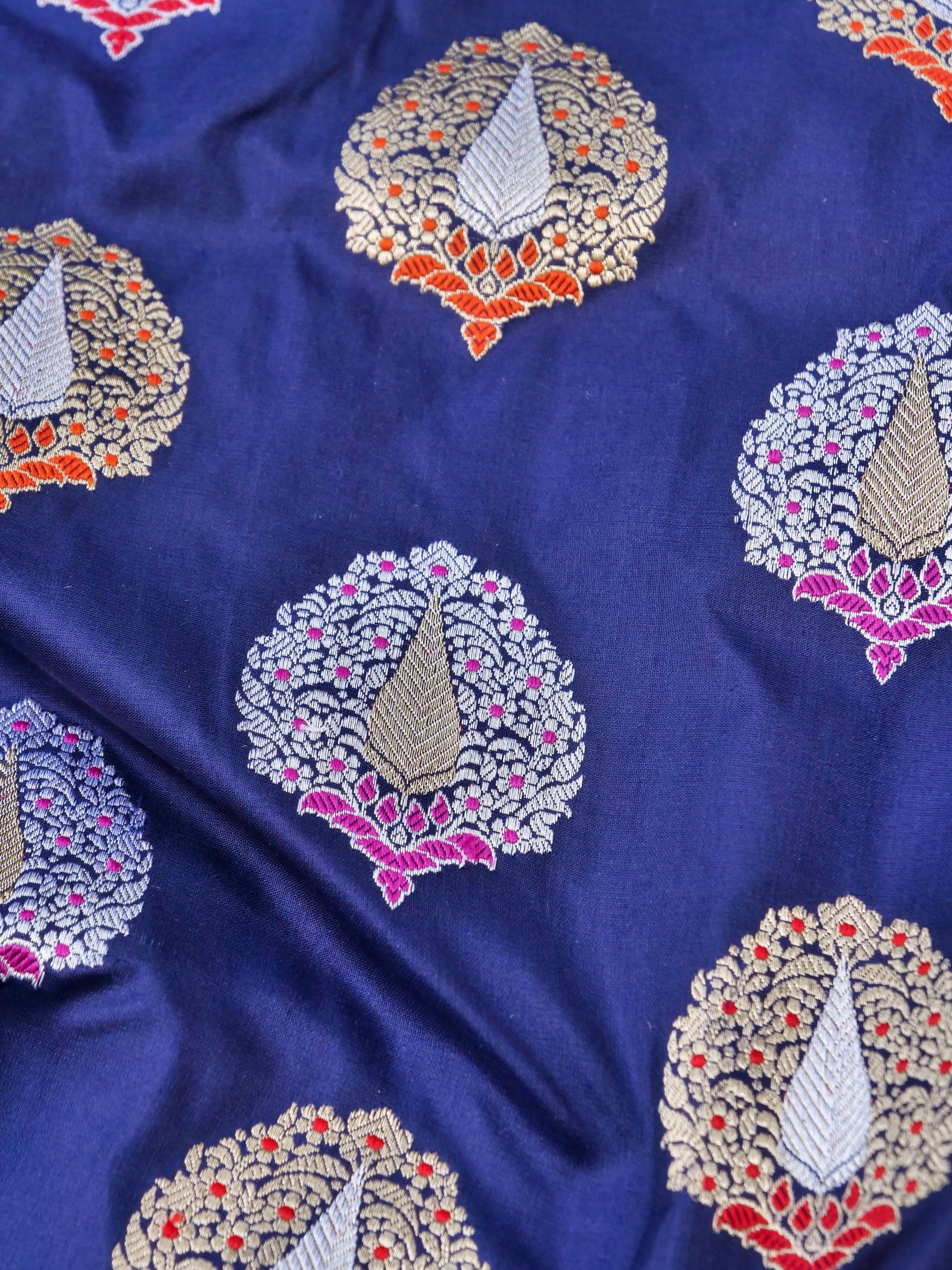 Banarasi Handwoven Katan SIlk Kadwa Mor Saree