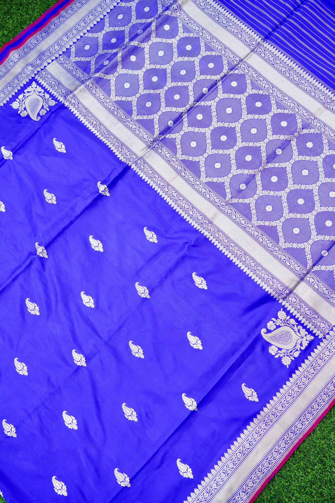 Handloom Banarasi Pure Katan Silk Kadwa Saree