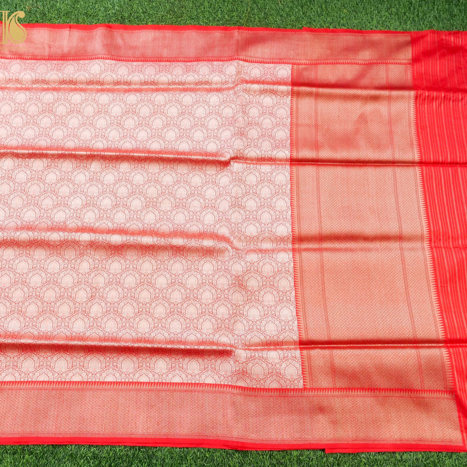 Handloom Banarasi Katan Silk Zari Tanchoi Saree