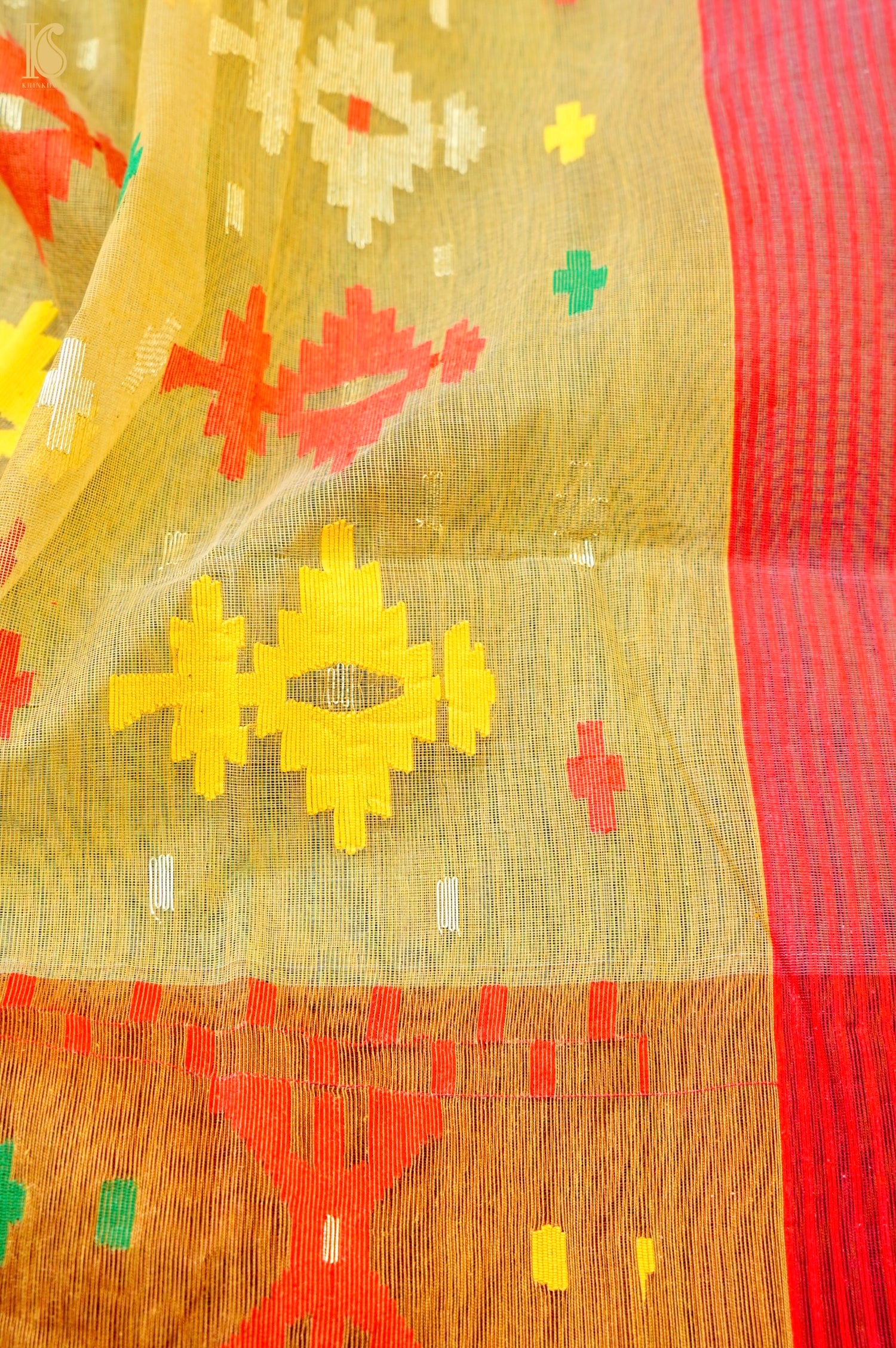 Handloom Dhakai Jamdani Saree