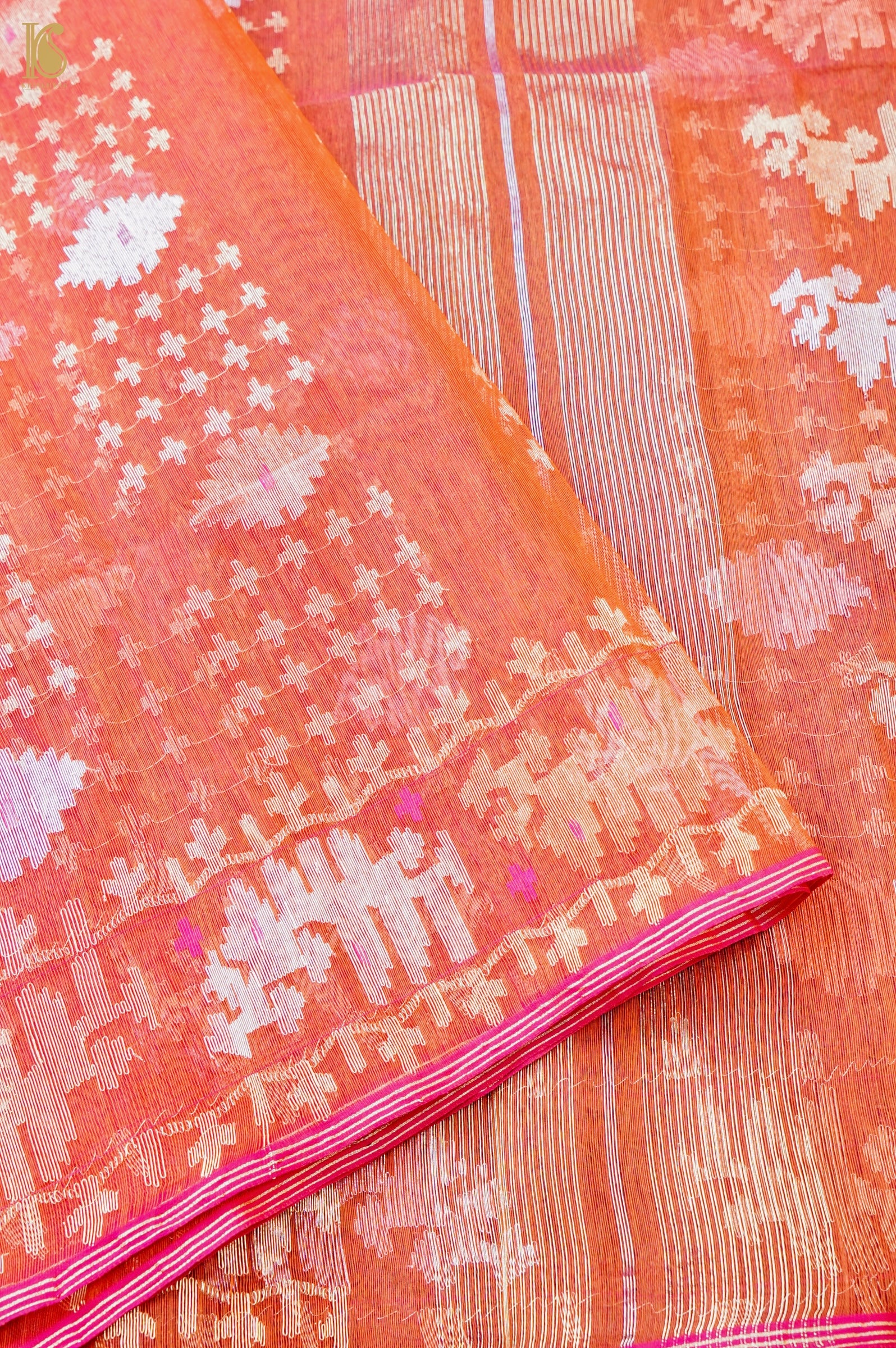 Handloom Dhakai Jamdani Saree