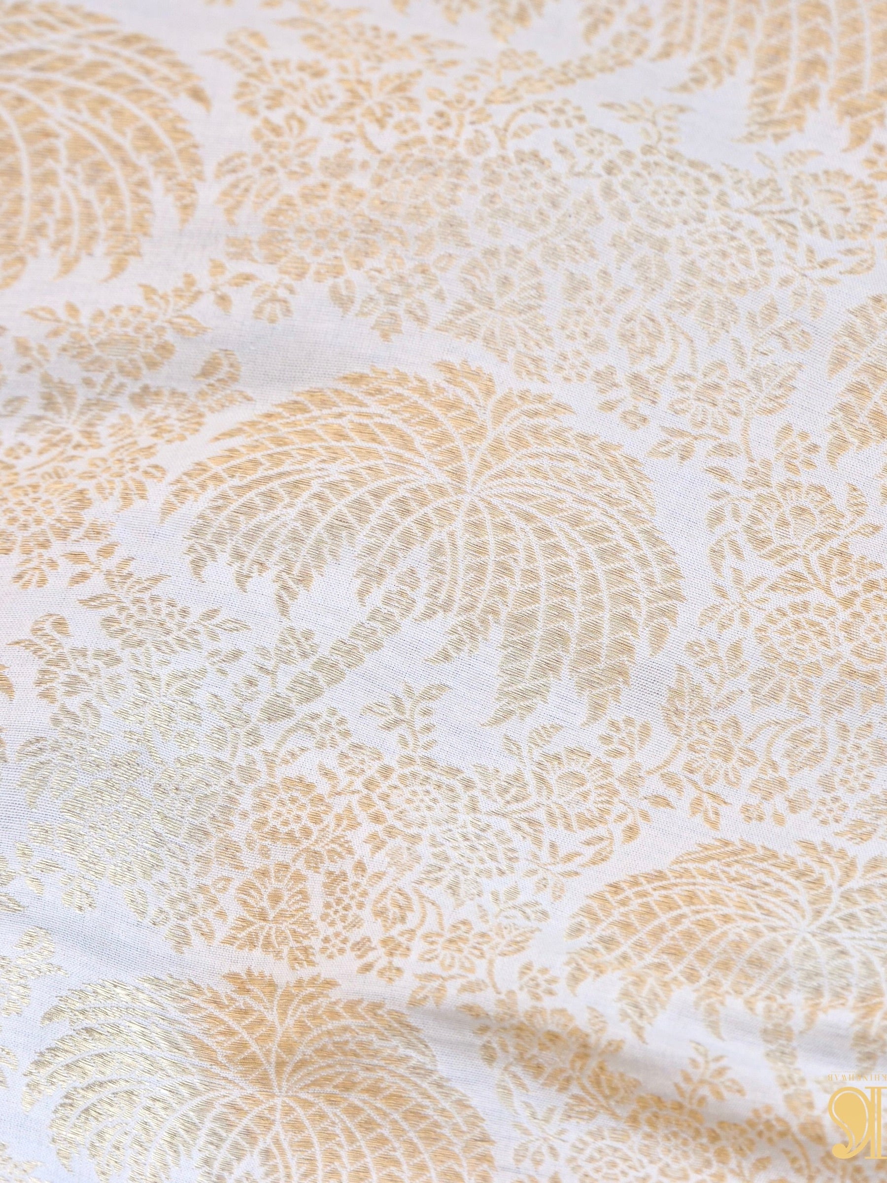 Handloom Pure Brocade Tree Banarasi Fabric