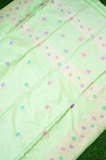 Handloom Banarasi Pure Katan Silk Kadwa Saree