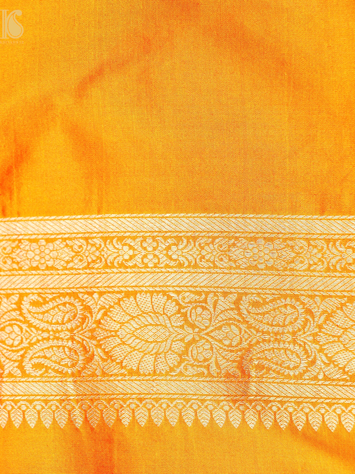 Handloom Banarasi Katan Silk Zari Tanchoi Saree