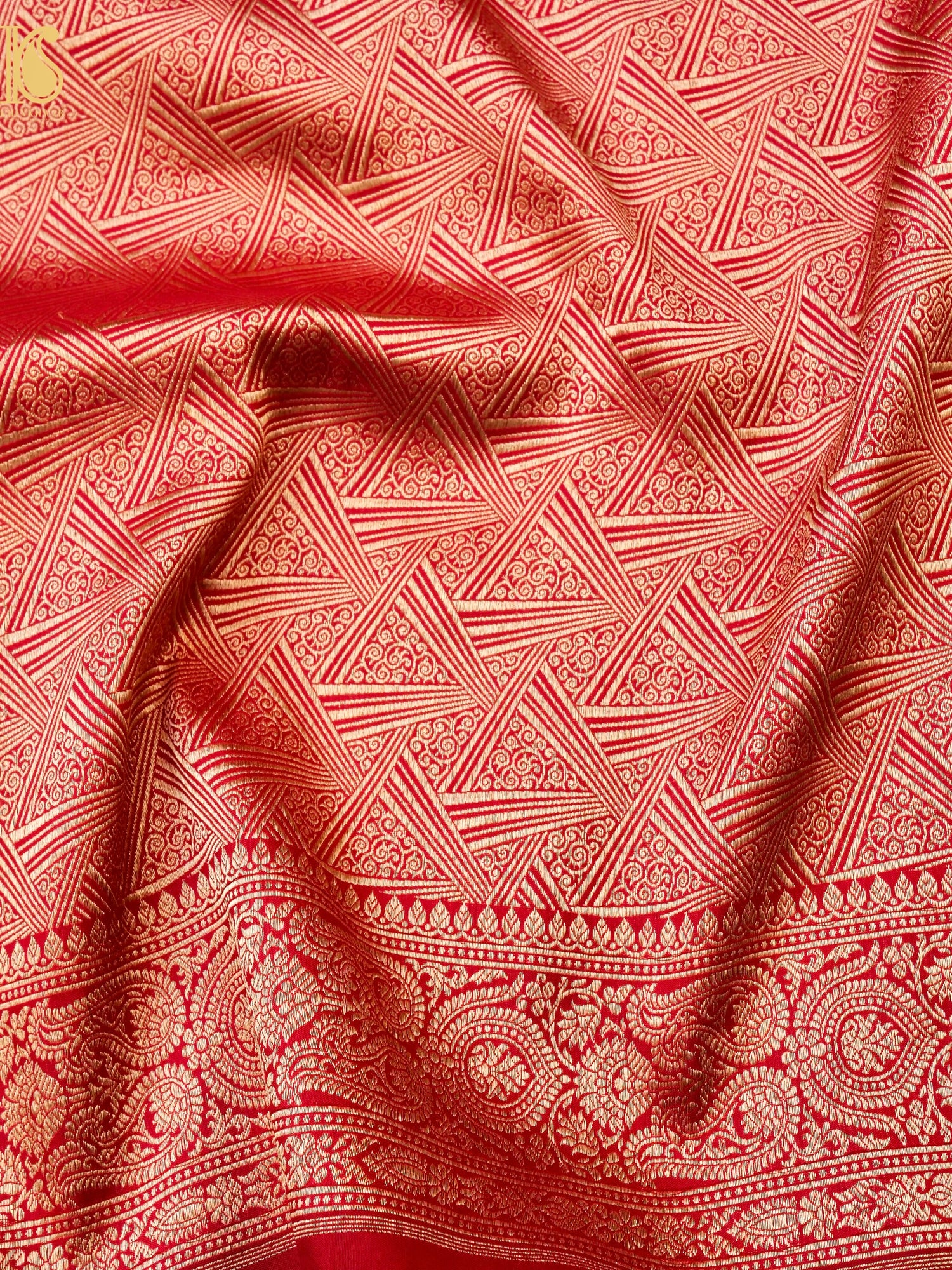 Handloom Banarasi Katan Silk Zari Tanchoi Saree