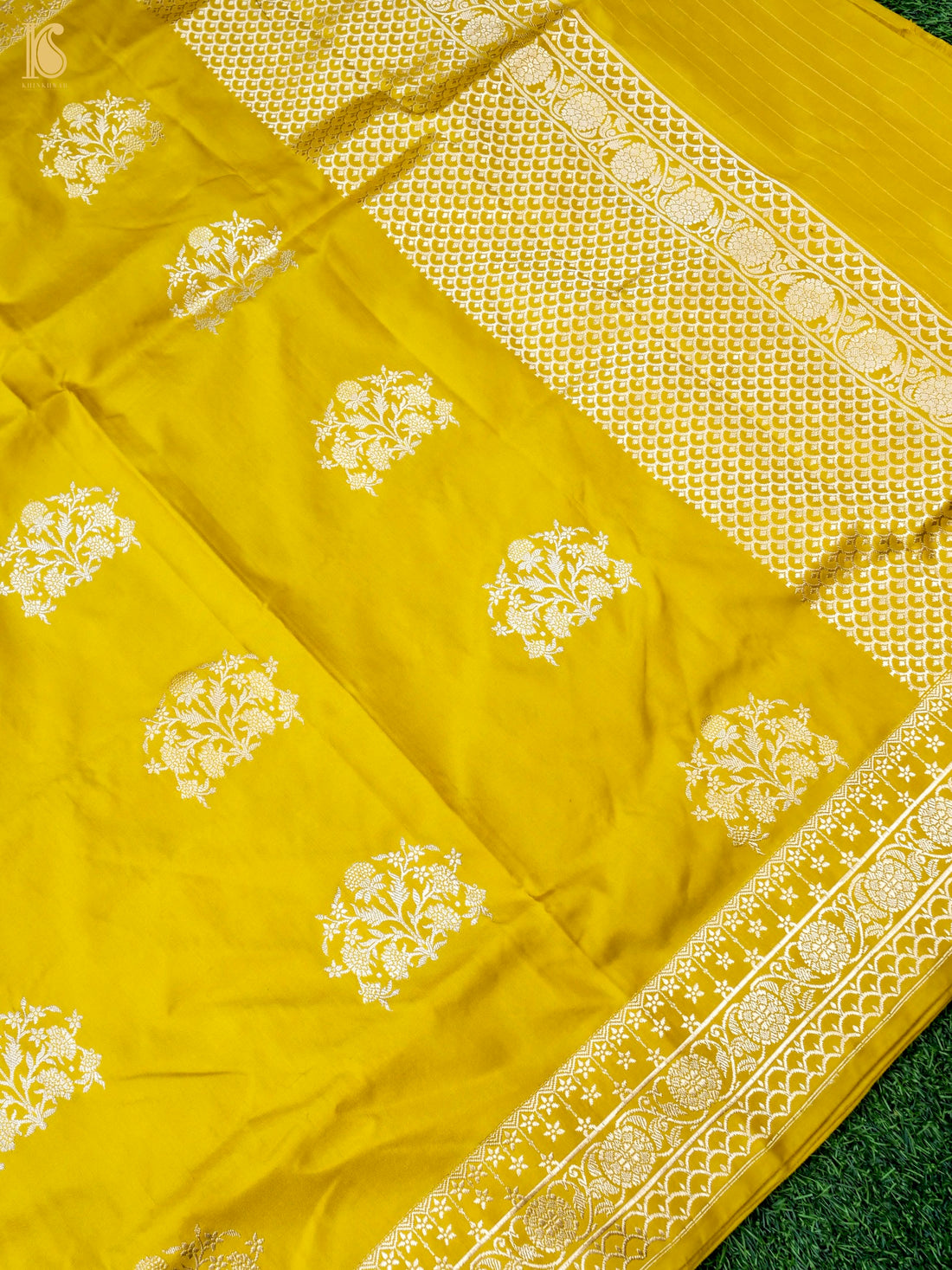 Handwoven Pure Sateen Silk Kadwa Banarasi Saree