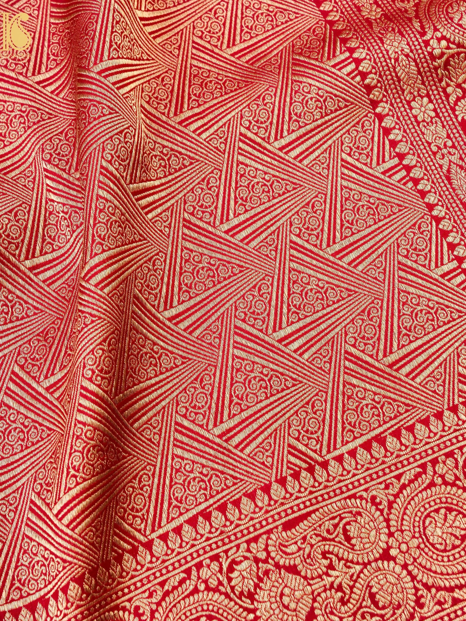 Handloom Banarasi Katan Silk Zari Tanchoi Saree