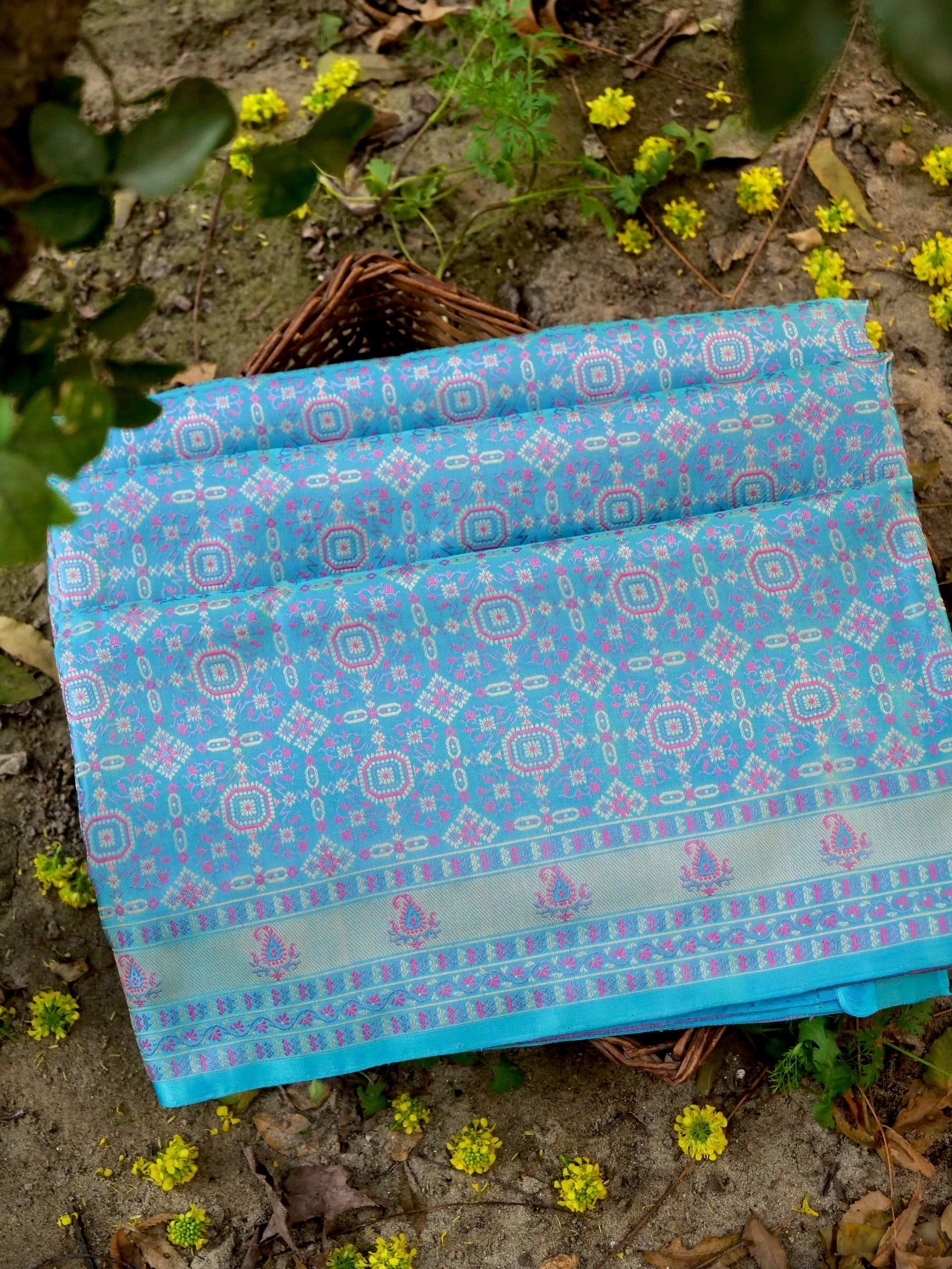 Handloom Banarasi Silk Sateen Tanchoi Saree with Resham - Khinkhwab