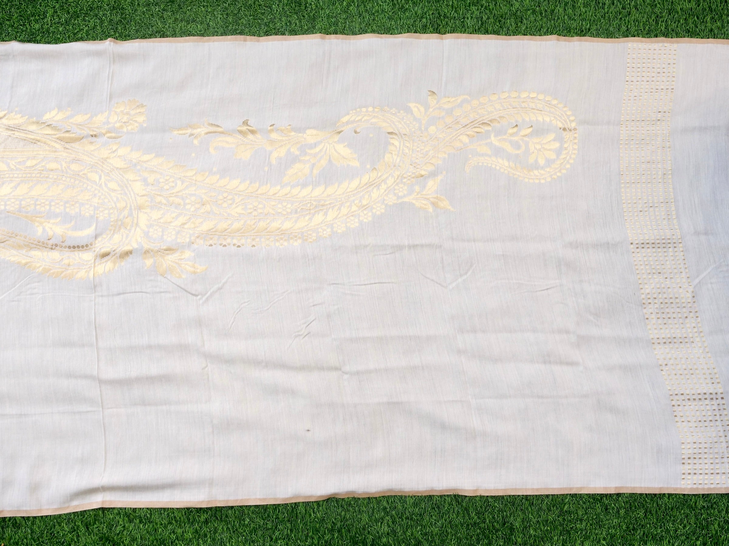 Handwoven Banarasi Moonga Silk Dupatta - Khinkhwab