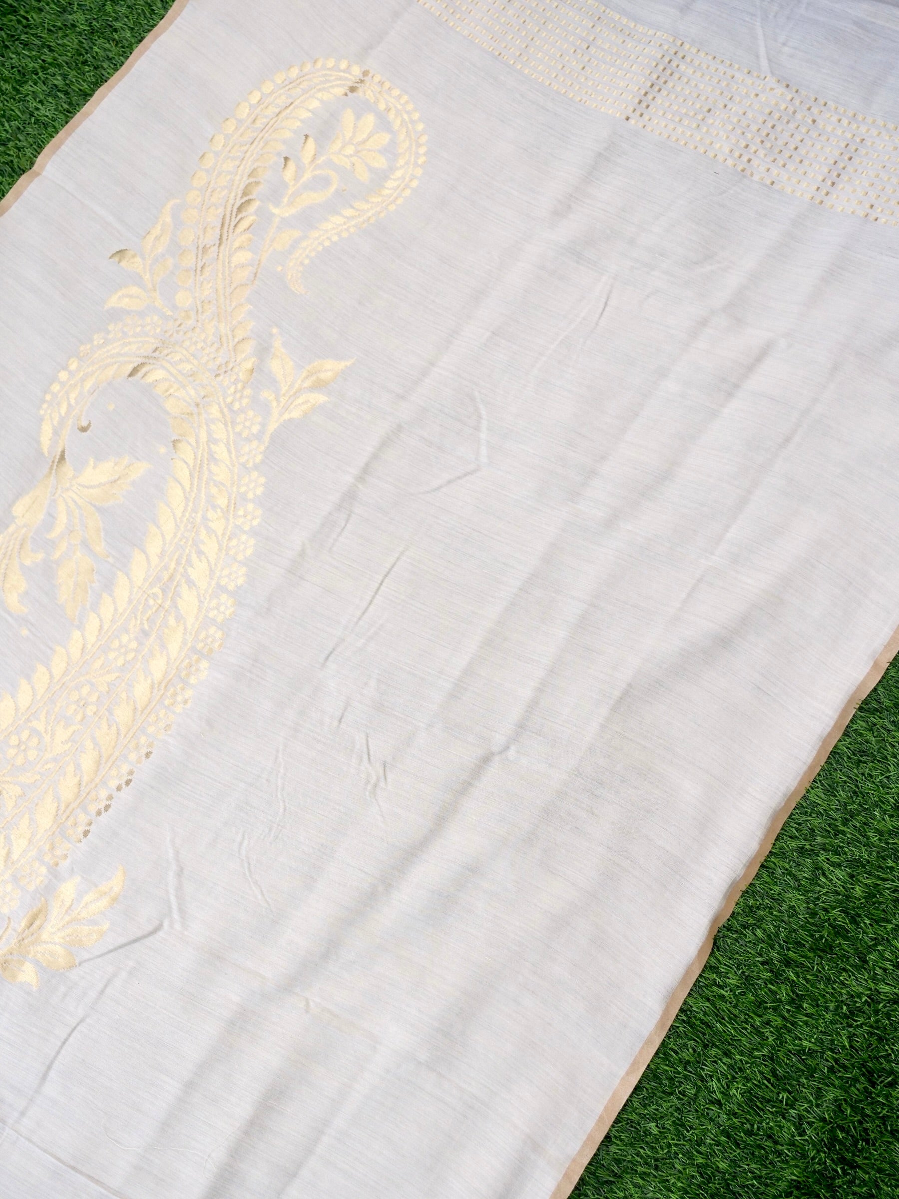 Handwoven Banarasi Moonga Silk Dupatta - Khinkhwab