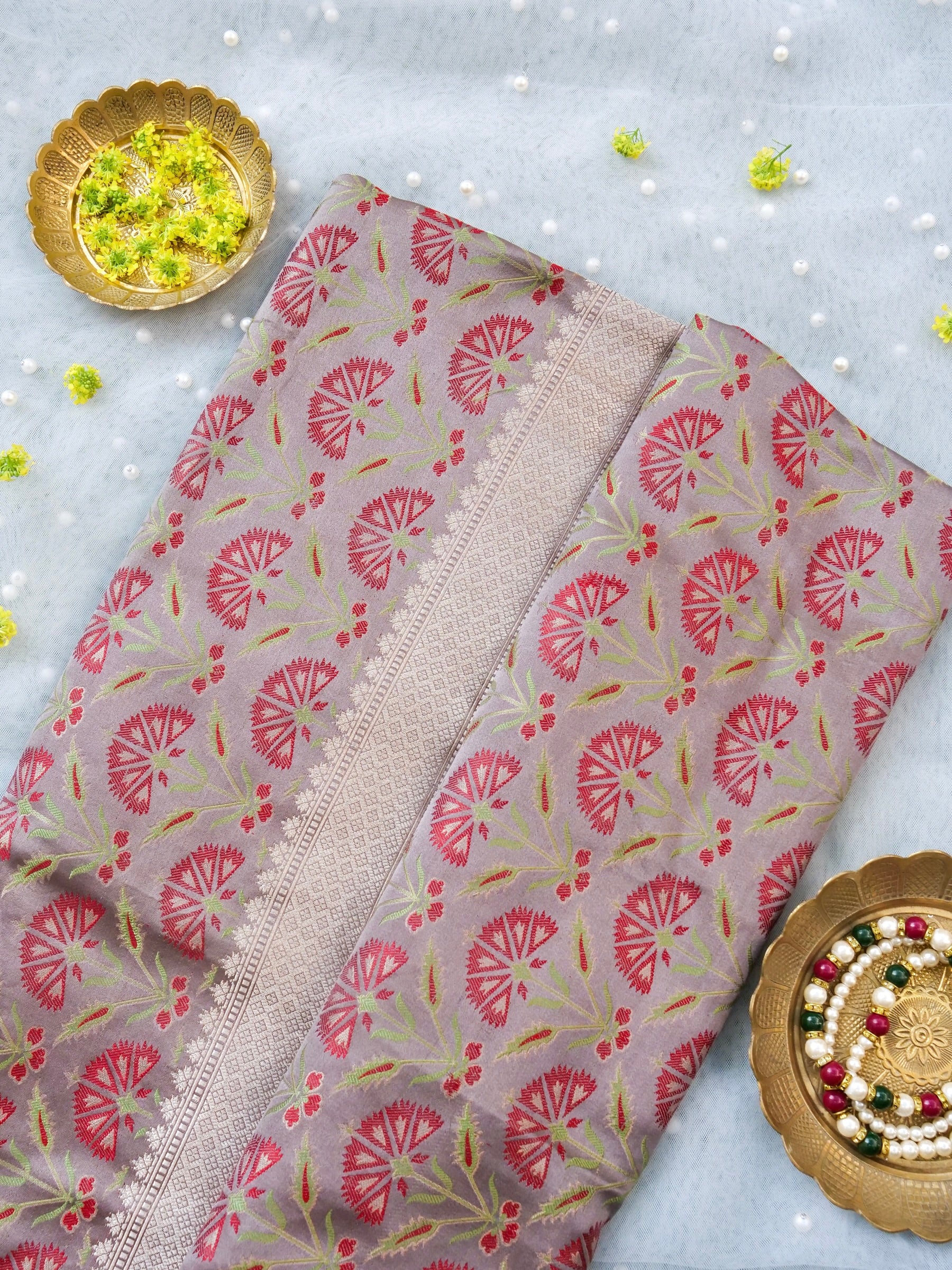 Handwoven Pure Mashru Satin Silk Tanchoi Banarasi Saree - Khinkhwab