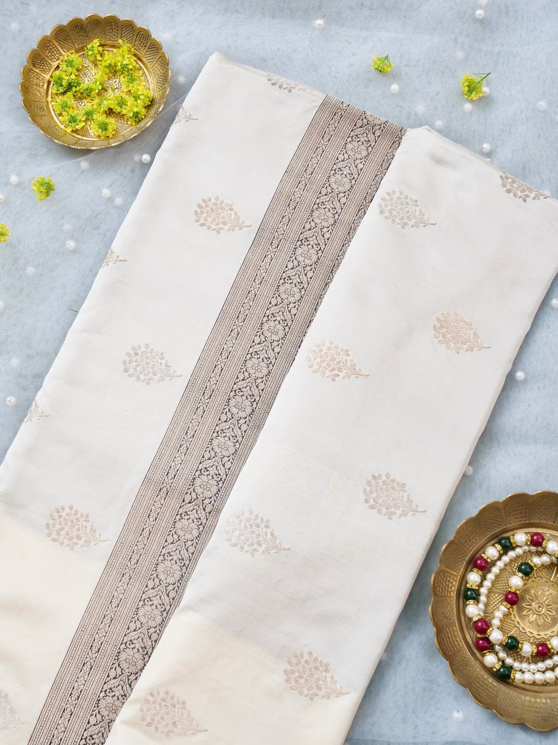 Handloom Banarasi Mashru Silk Tanchoi Kadwa Saree - Khinkhwab