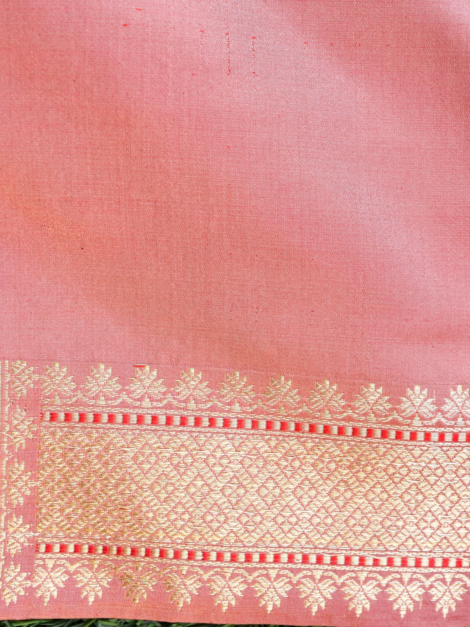 Handwoven Pure Mashru Satin Silk Tanchoi Banarasi Saree - Khinkhwab