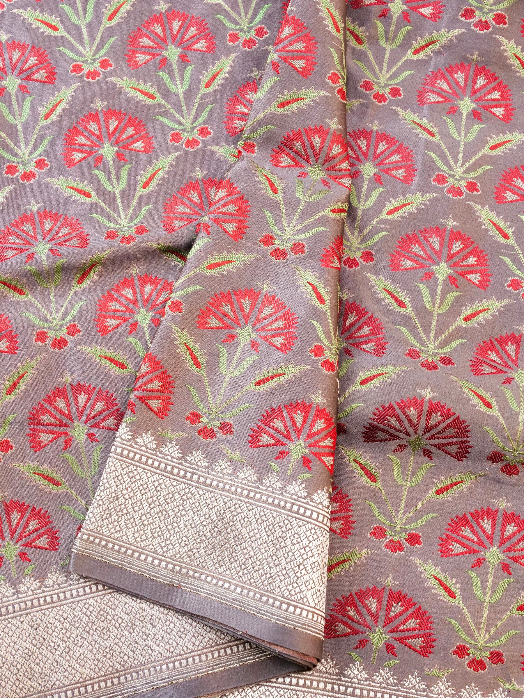 Handwoven Pure Mashru Satin Silk Tanchoi Banarasi Saree - Khinkhwab