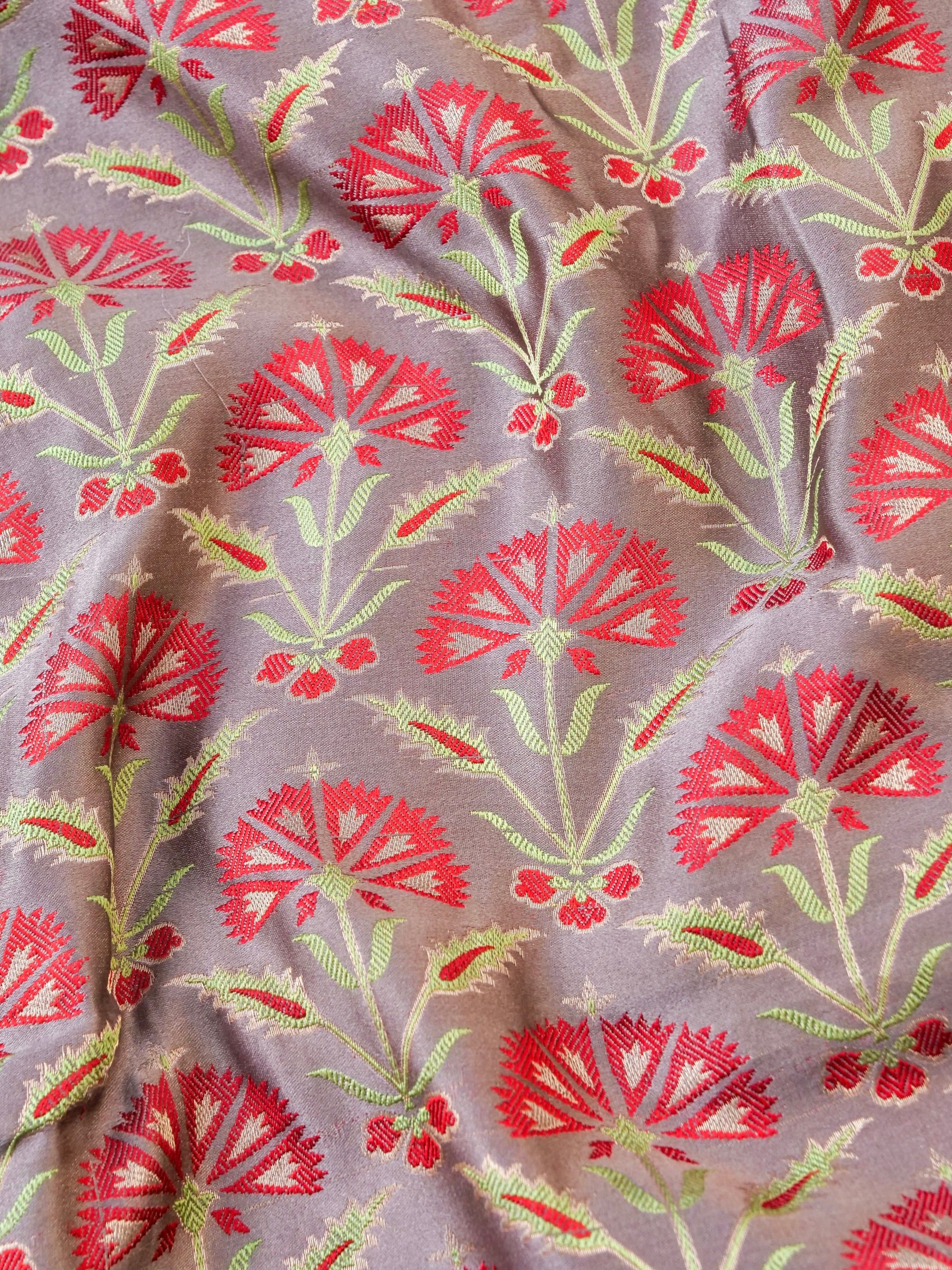 Handwoven Pure Mashru Satin Silk Tanchoi Banarasi Saree - Khinkhwab