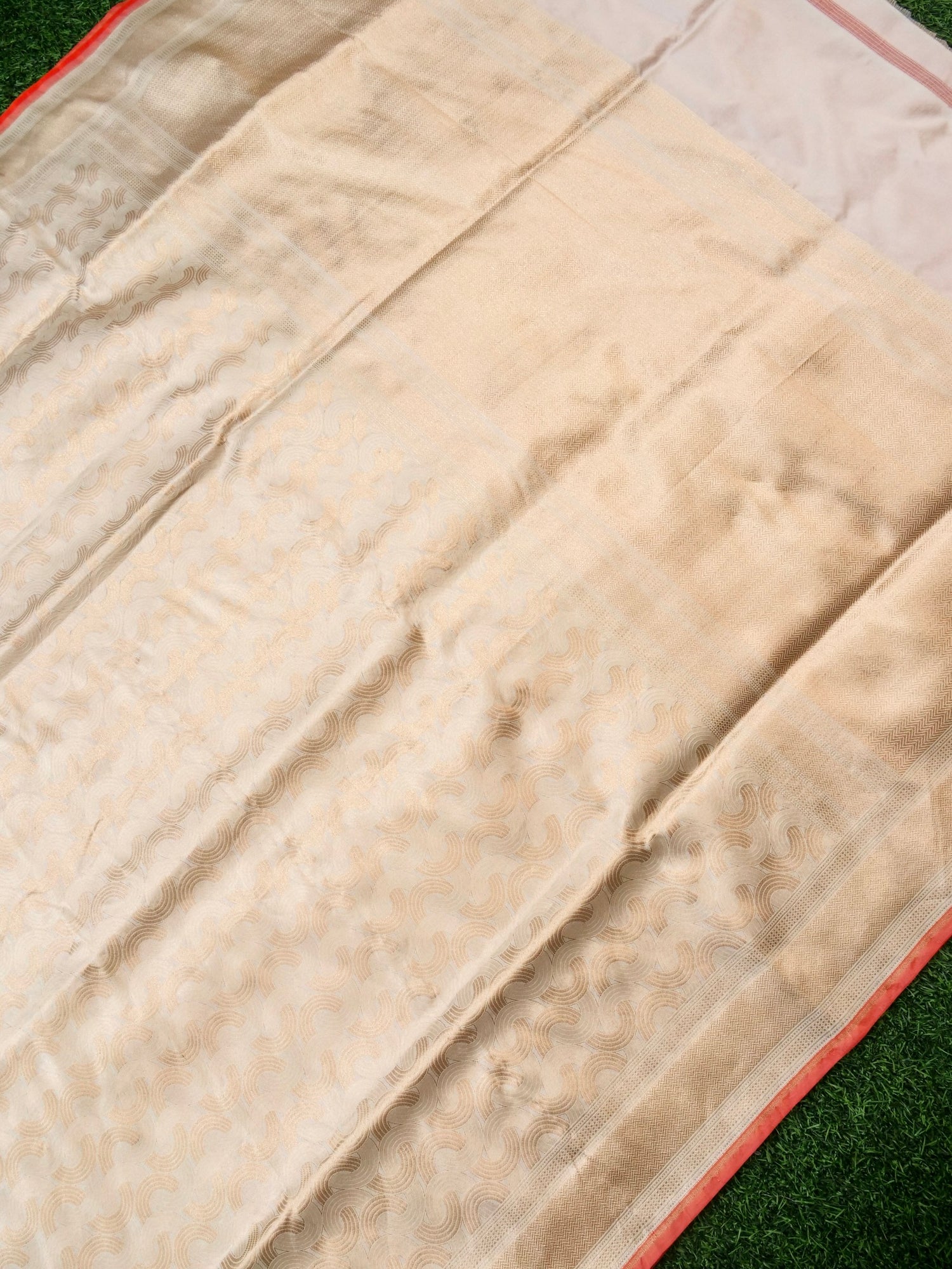 Handloom Banarasi Katan Silk Zari Tanchoi Saree - Khinkhwab