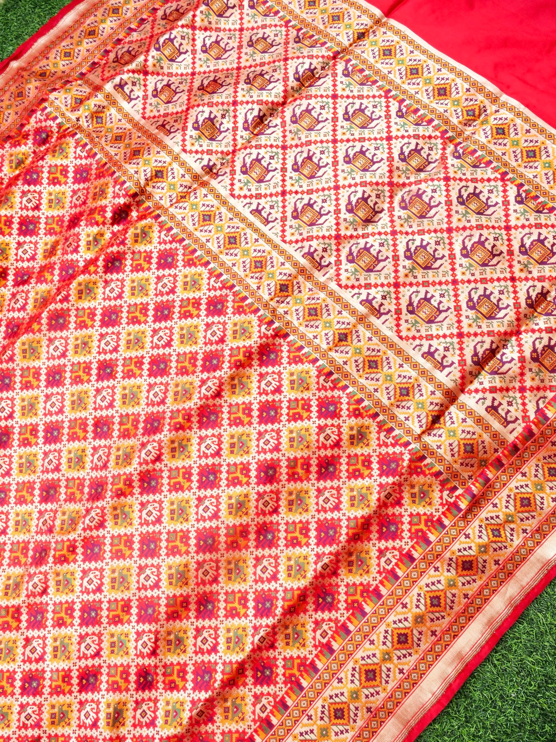 Handwoven Banarasi Katan Silk Patola Saree - Khinkhwab