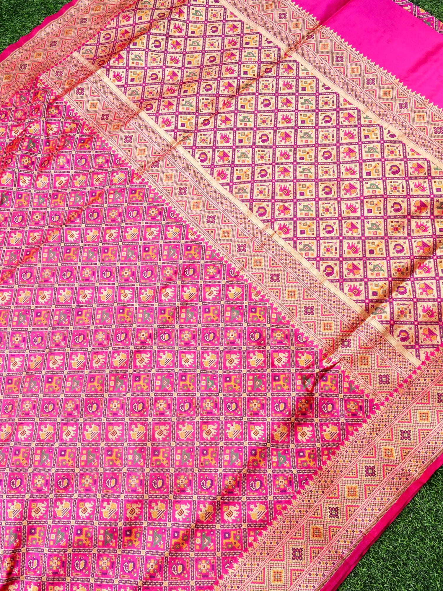 Handwoven Banarasi Katan Silk Patola Saree - Khinkhwab