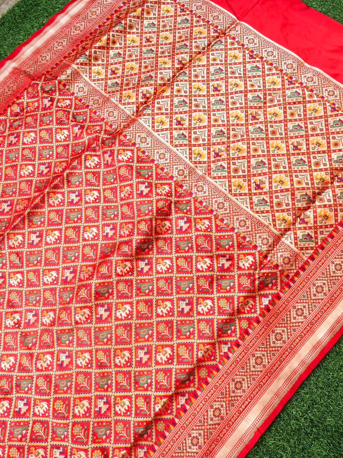 Handwoven Banarasi Katan Silk Patola Saree - Khinkhwab