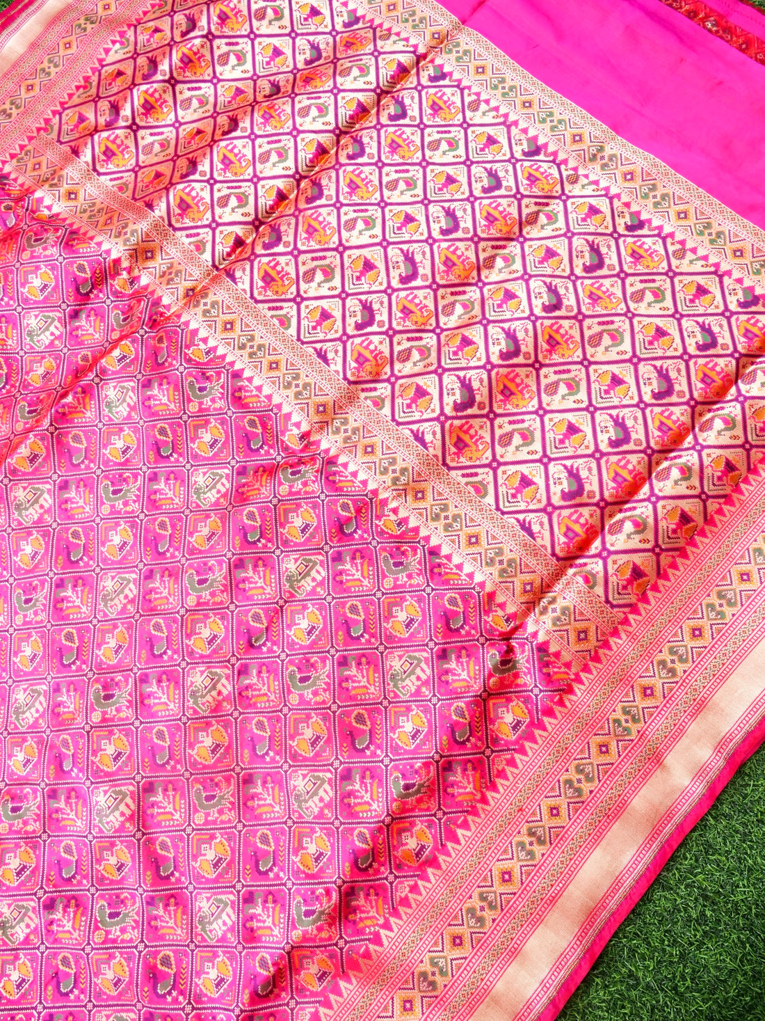 Handwoven Banarasi Katan Silk Patola Saree - Khinkhwab