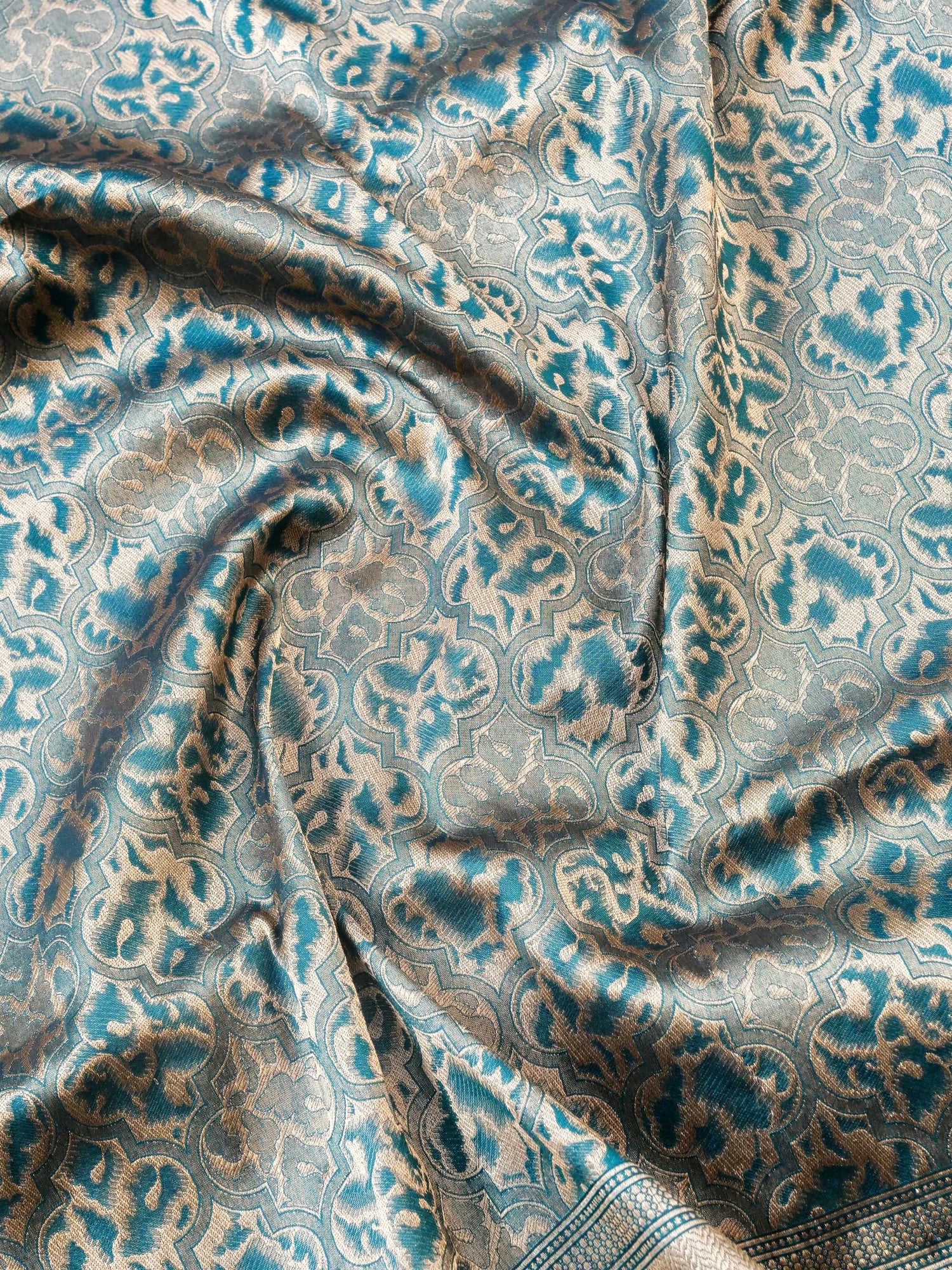 Handloom Banarasi Katan Silk Zari Tanchoi Saree - Khinkhwab