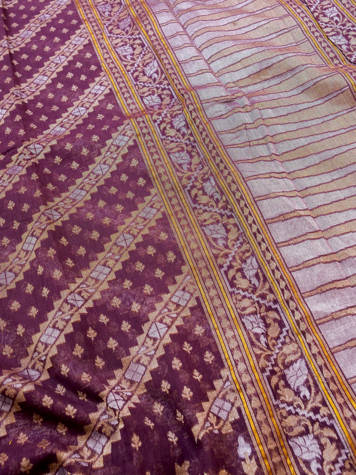 Banarasi Cotton Handloom Jamdani Ektara Saree - Khinkhwab
