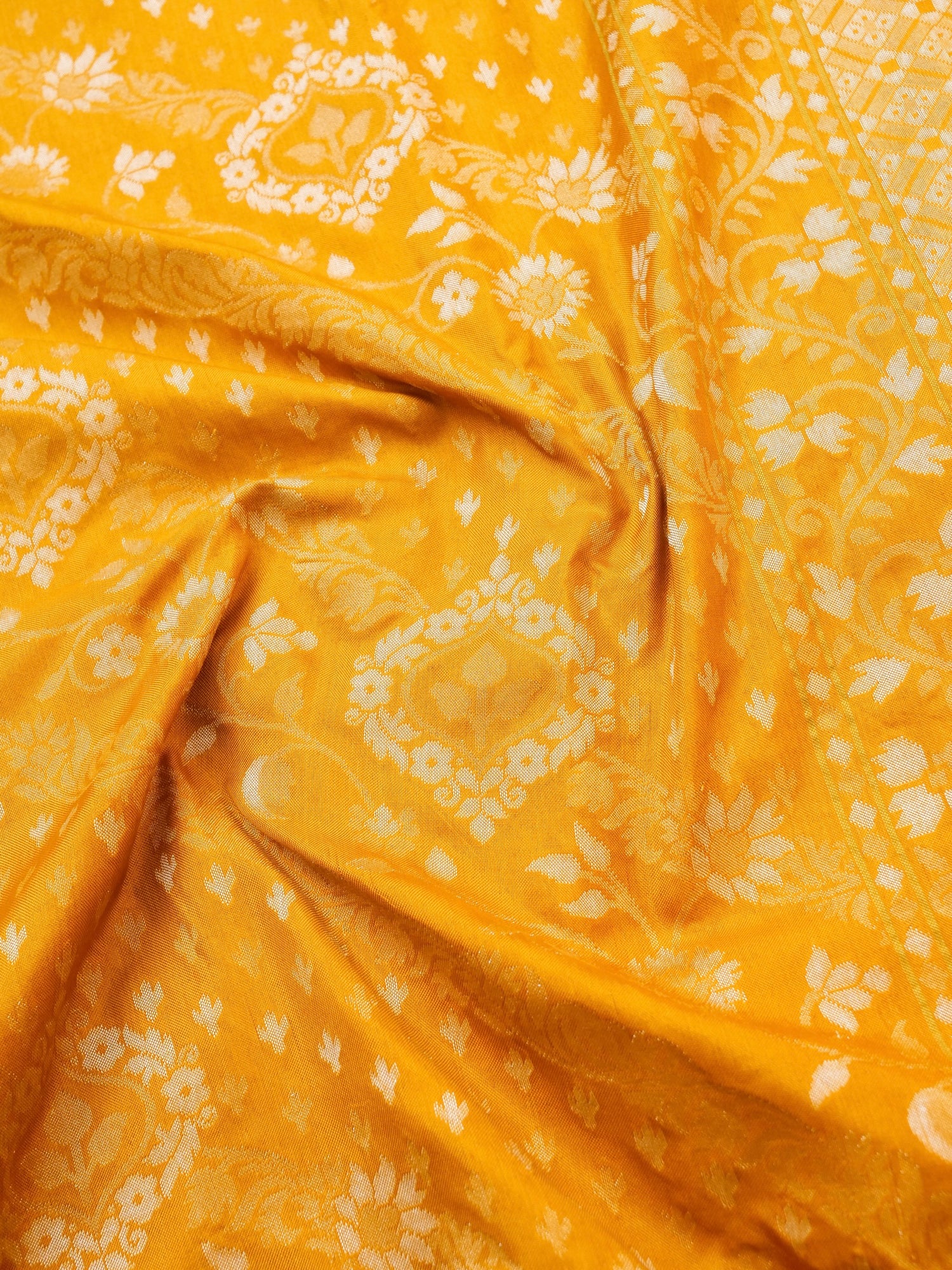 Banarasi Cotton Handloom Jamdani Ektara Saree - Khinkhwab
